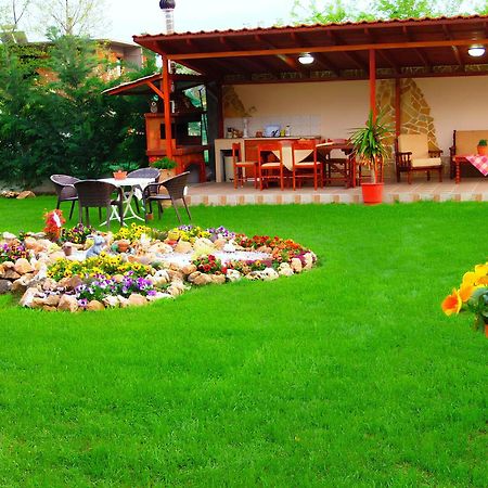 فندق Relax Pozar Káto Loutrákion المظهر الخارجي الصورة